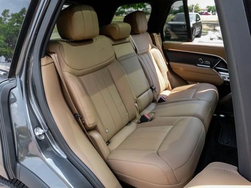 New 2026 Land Rover Range Rover SE AWD/4WD image 43