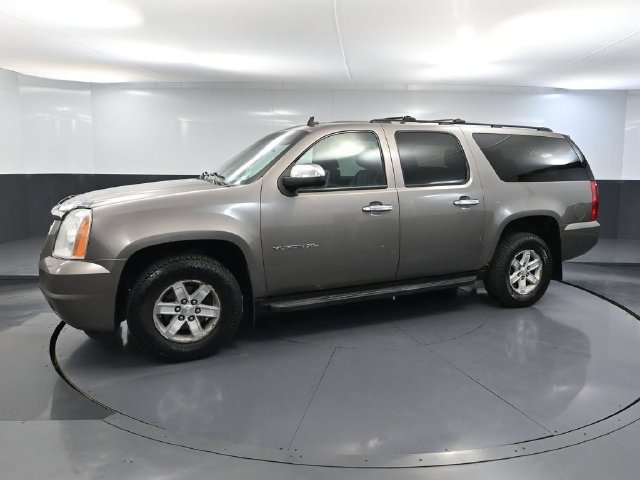 Used 2012 GMC Yukon XL SLT w/ SLT-2 Equipment Package AWD/4WD image 7