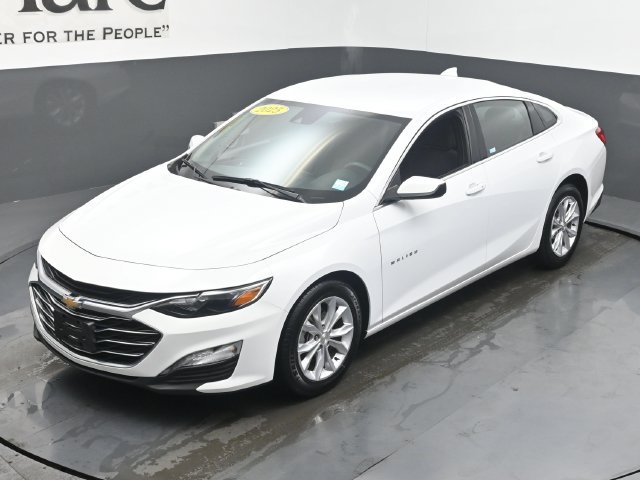 Used 2025 Chevrolet Malibu LT FWD image 44