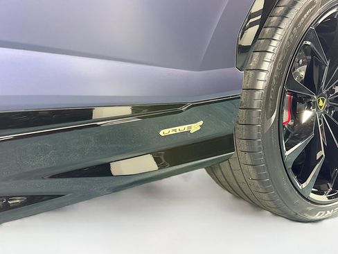 Used 2024 Lamborghini Urus S AWD/4WD image 51