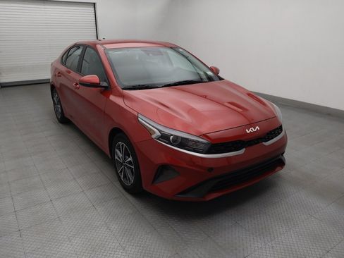 Used 2023 Kia Forte LXS w/ LXS Technology Package FWD image 13