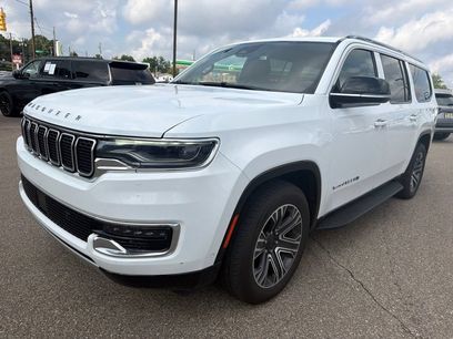 Used 2024 Jeep Wagoneer L Series II w/ Flexible Seating Group