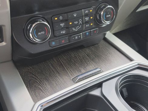Used 2021 Ford F250 Lariat AWD/4WD image 21