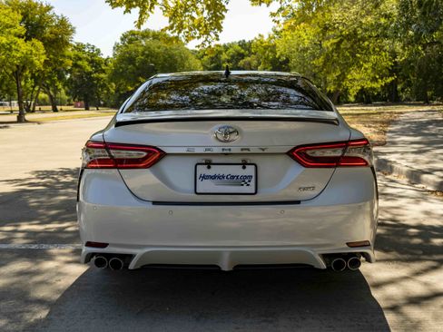 Used 2018 Toyota Camry XSE w/ Driver Assist Package FWD image 8