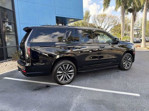 Used 2023 Cadillac Escalade Sport AWD/4WD image 8