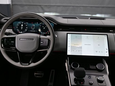 Used 2023 Land Rover Range Rover Sport First Edition image 11
