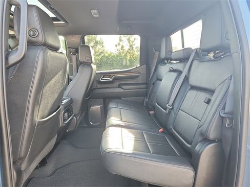 Certified 2024 Chevrolet Silverado 1500 High Country w/ Technology Package image 8