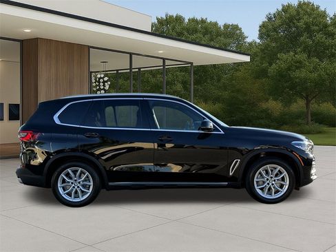 Certified 2023 BMW X5 sDrive40i w/ Premium Package image 6