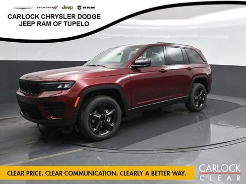 New 2025 Jeep Grand Cherokee Altitude image 6