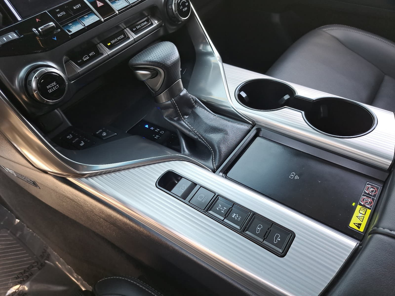 Used 2024 Lexus LX 600 F Sport AWD/4WD image 28