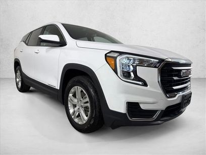 Used 2024 GMC Terrain SLE