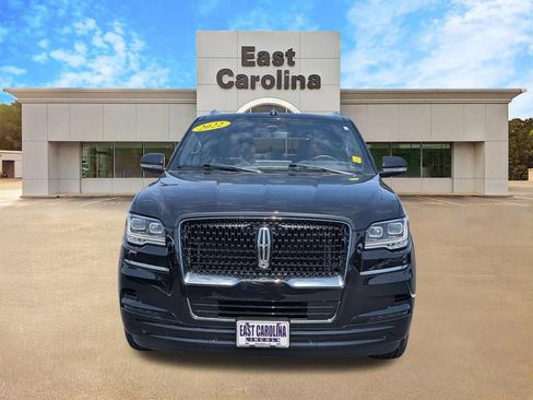 Used 2022 Lincoln Navigator L Reserve w/ Monochromatic Package AWD/4WD image 8