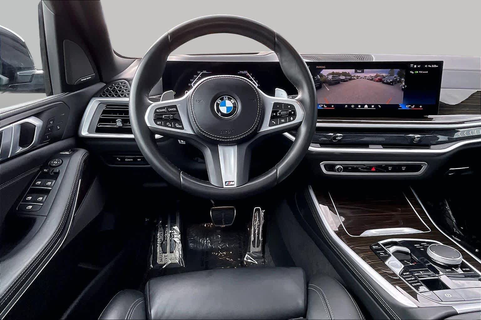 Used 2024 BMW X5 xDrive40i w/ M Sport Package AWD/4WD image 5