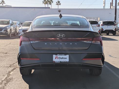 New 2026 Hyundai Elantra SEL Sport image 3