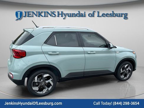 New 2026 Hyundai Venue SEL image 4