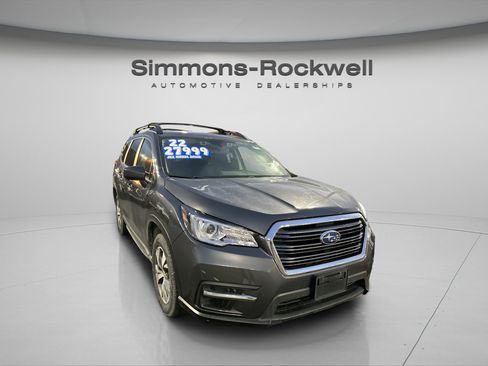 Used 2022 Subaru Ascent Premium w/ Convenience Package image 4