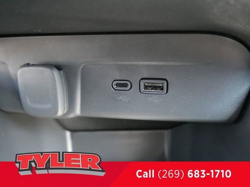 New 2025 Chevrolet Trax LT w/ Driver Confidence Package image 32