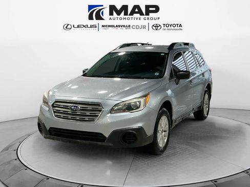 Used 2017 Subaru Outback 2.5i image 1