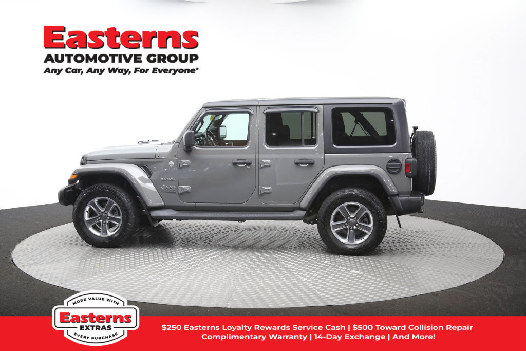 Used 2018 Jeep Wrangler Unlimited Sahara AWD/4WD image 60