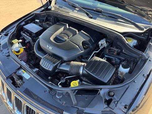 Used 2014 Jeep Grand Cherokee Limited image 24