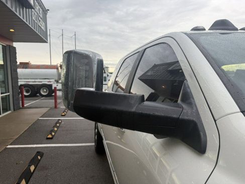 Used 2019 RAM 3500 Limited image 21