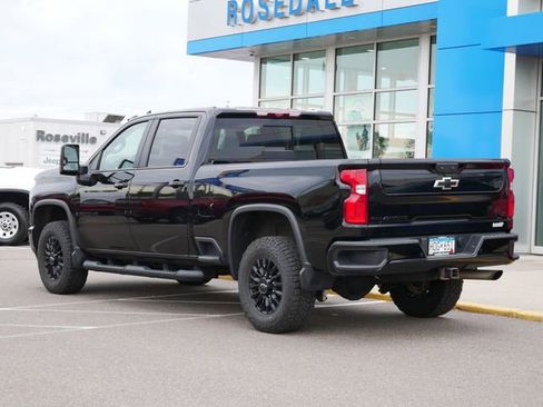 Used 2022 Chevrolet Silverado 2500 LTZ w/ LTZ Plus Package AWD/4WD image 5