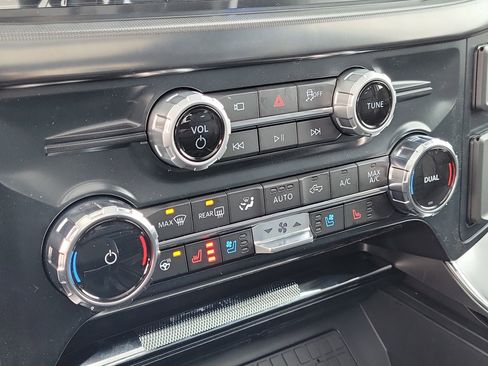 New 2025 Ford F150 Platinum w/ Equipment Group 702A High image 26