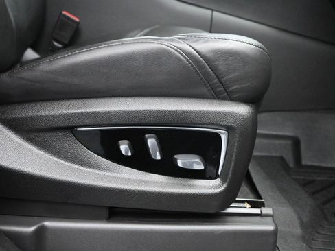 Used 2020 Cadillac Escalade Premium Luxury w/ LPO, Radiant Package image 11