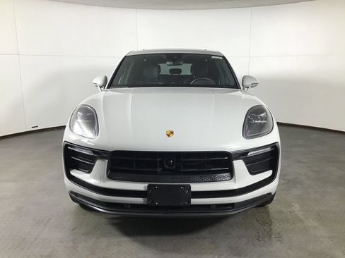 Certified 2023 Porsche Macan Turbo AWD/4WD image 12