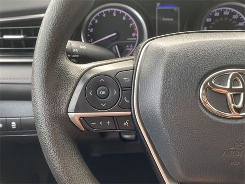 Used 2023 Toyota Camry LE image 23