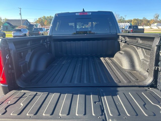 New 2027 RAM 1500 Laramie w/ Laramie Preferred Package AWD/4WD image 19