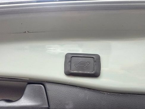 Used 2023 Toyota RAV4 XLE Premium AWD/4WD image 42
