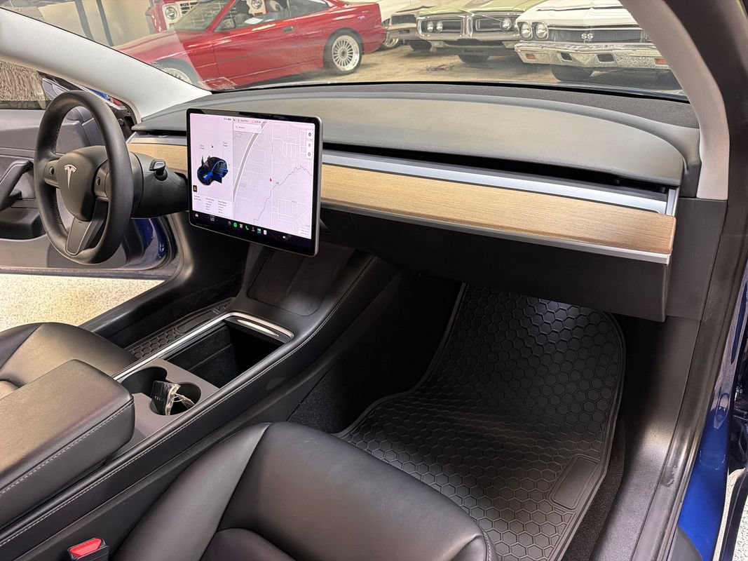 Used 2021 Tesla Model 3 Performance AWD/4WD image 33