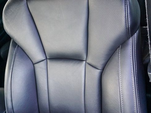 Used 2022 Subaru Ascent Limited w/ Technology Package image 21