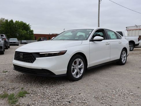 New 2026 Honda Accord LX image 3