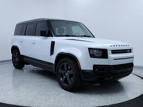 Used 2023 Land Rover Defender 110 V8 image 7