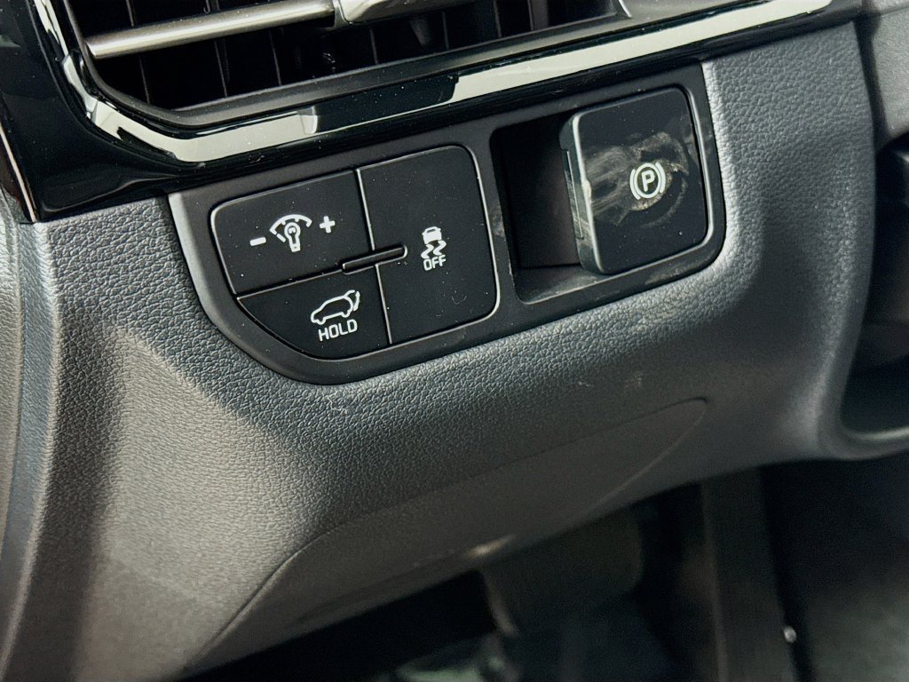 New 2026 Kia Sportage SX FWD image 11