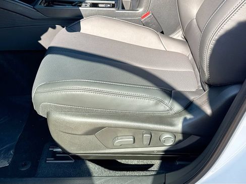 New 2026 Subaru Outback Limited AWD/4WD image 24