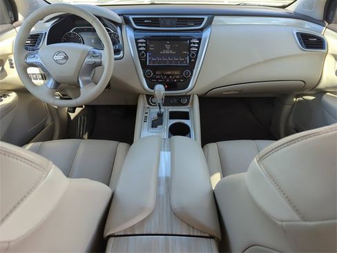 Certified 2018 Nissan Murano Platinum w/ Cargo Package image 19