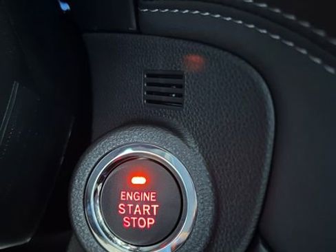 Used 2025 Subaru Legacy Premium AWD/4WD image 9