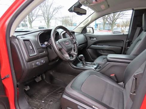 Used 2016 GMC Canyon SLE w/ All Terrain Package image 2