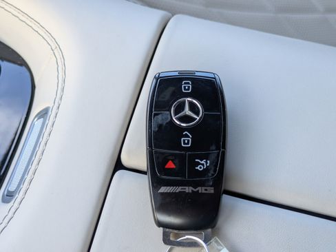 Used 2023 Mercedes-Benz GLS 63 AMG 4MATIC image 27