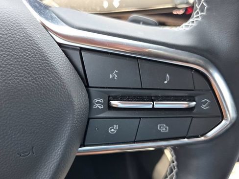 Certified 2025 Chevrolet Traverse High Country FWD image 23
