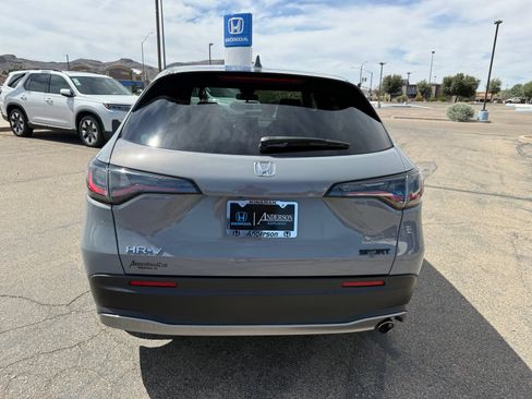 Certified 2024 Honda HR-V Sport image 7
