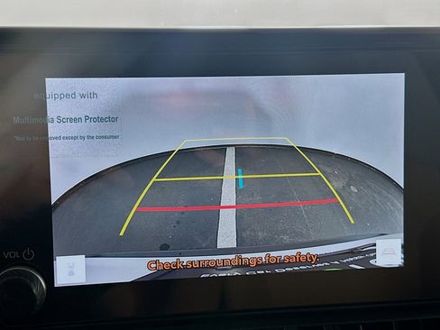 Used 2025 Toyota RAV4 LE image 23