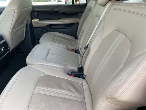 Used 2024 Ford Expedition Max Limited image 34