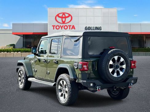 Used 2022 Jeep Wrangler Unlimited Sahara w/ LED Lighting Group AWD/4WD image 4