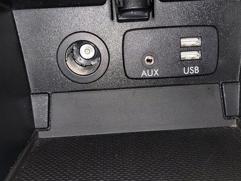 Used 2017 Subaru Legacy 2.5i Limited image 24