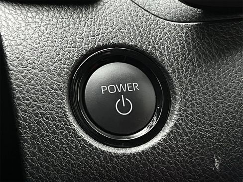 Used 2025 Toyota Camry XSE image 19