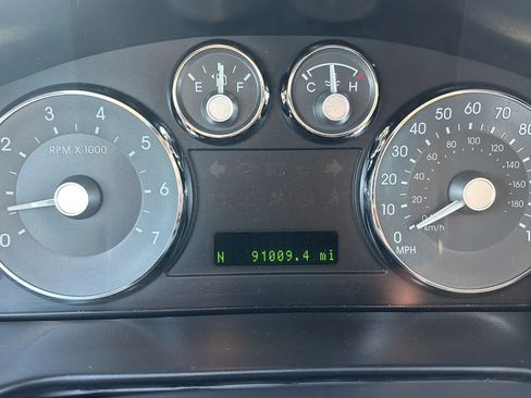 Used 2008 Mercury Milan Premier image 3